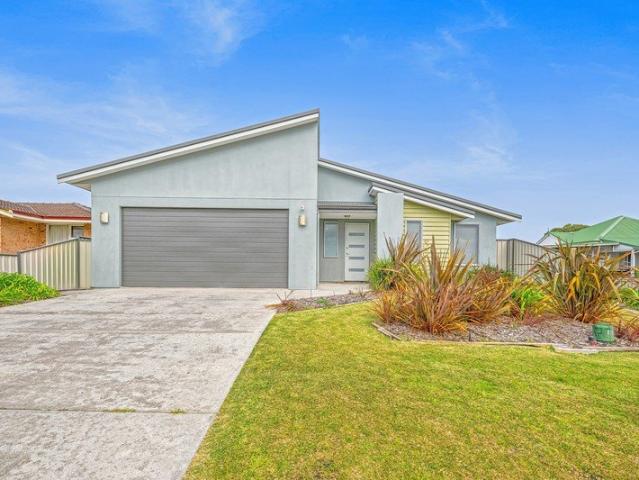 House for sale in Warral, Western Australia