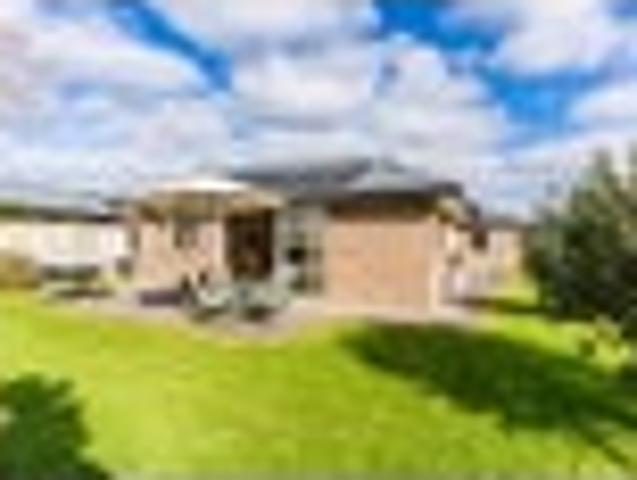 House for sale in Waipu Cove, Northland