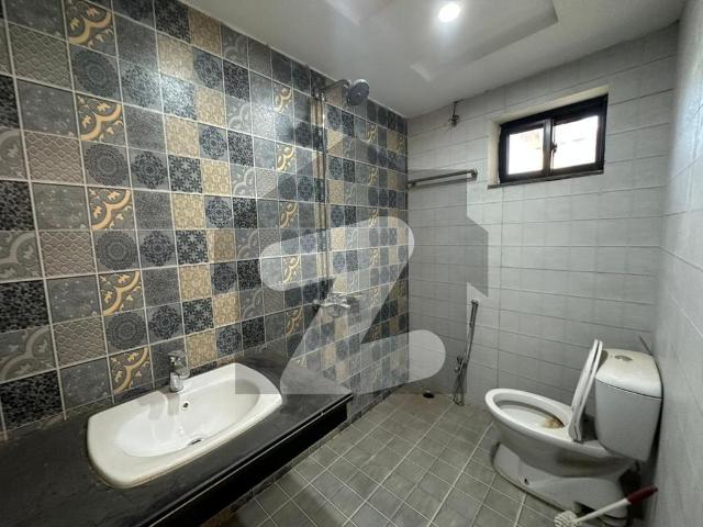 House for sale in Multan, Islamabad Capital Territory