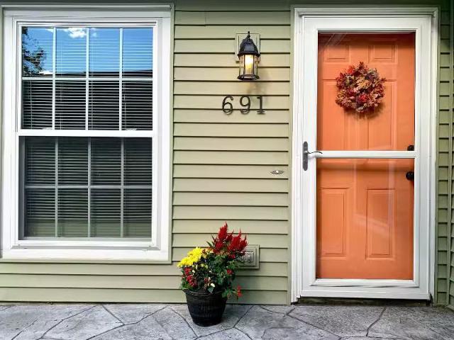 Condo for rent in Bloomington