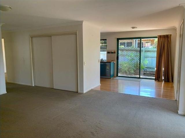 Townhouse for rent in Fernbrook, Queensland