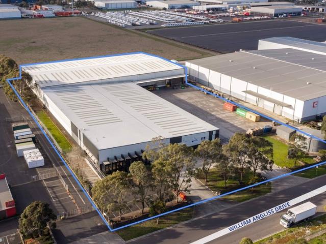 Warehouse for rent in The Angliss Industrial Estate, Melbourne