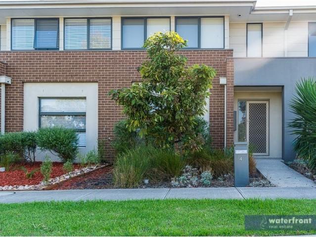 Townhouse for rent in Camerons Creek, Victoria
