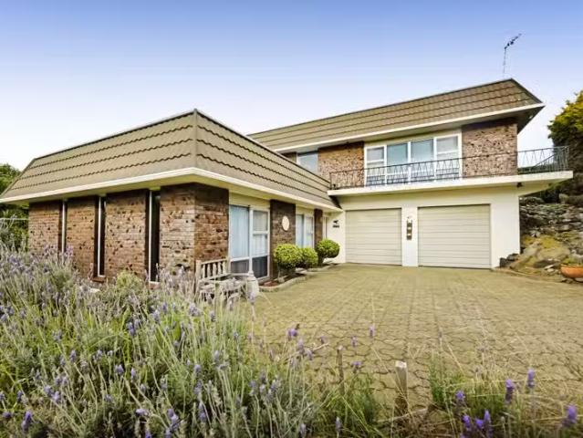 House for sale in Taranaki