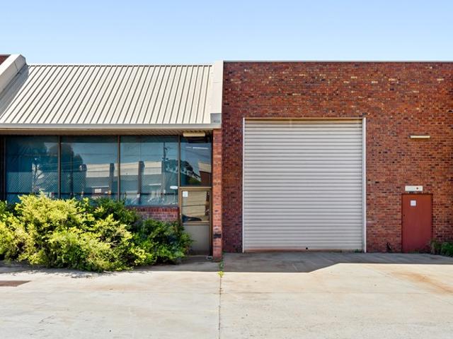 Warehouse for rent in Camerons Creek, Victoria