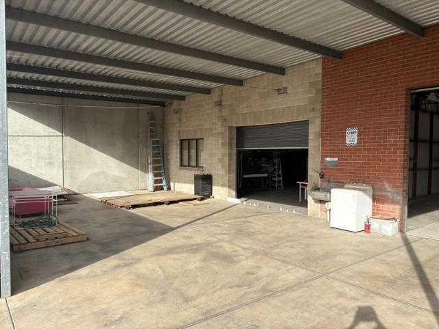 Warehouse for rent in Horseshoe Creek, South Australia
