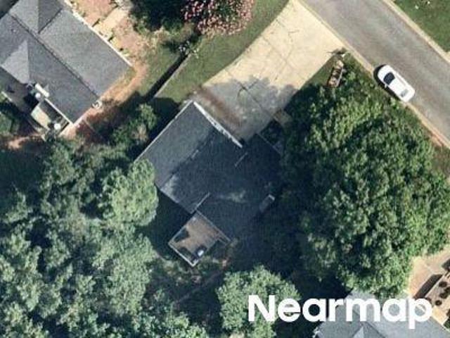 House for sale in Flowery Branch, Hall County