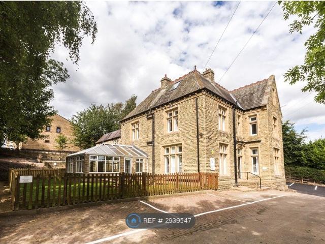 House for rent in Huddersfield, West Yorkshire
