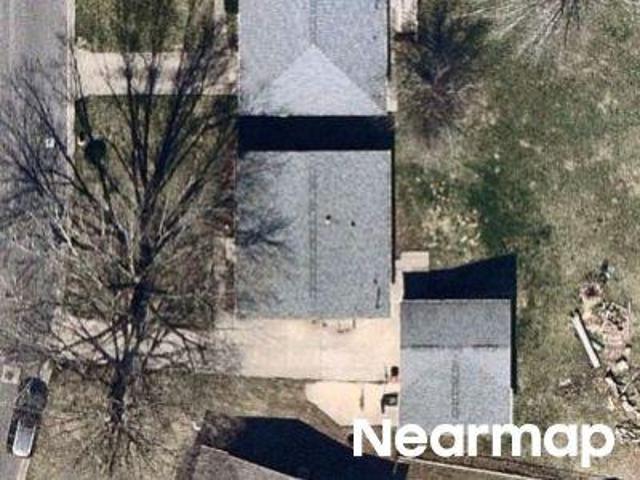 House for sale in Clinton, Iowa