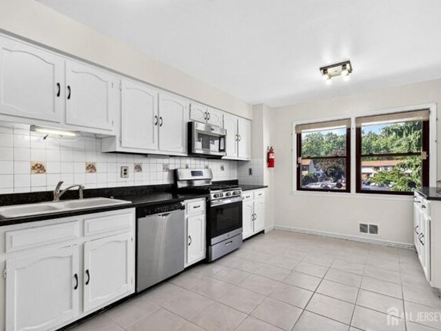 House for sale in Avenel, New Jersey