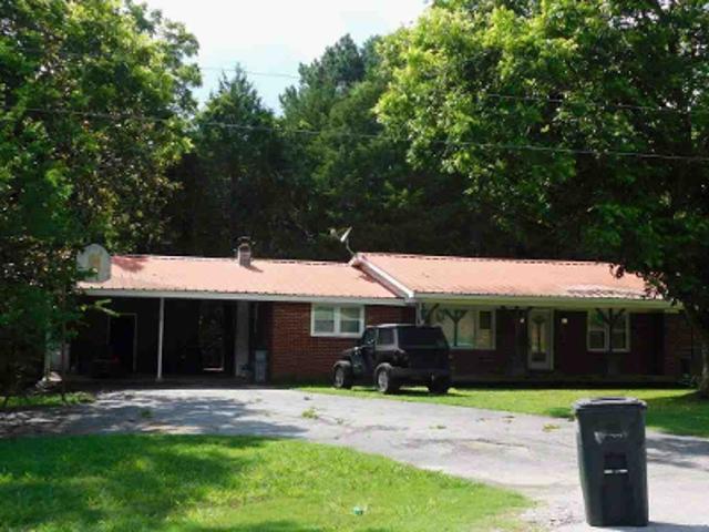 House for sale in Lexington, Alabama