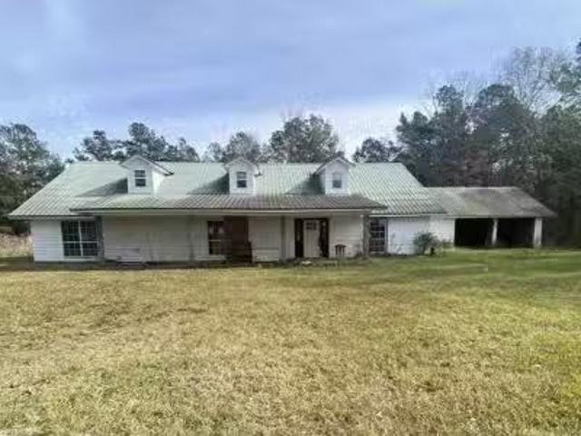 House for sale in Alexandria
