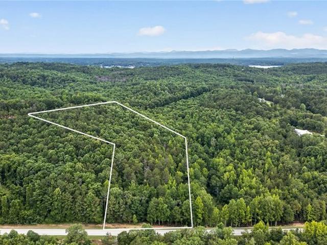 Farm for sale in Cove Inlet, Seneca