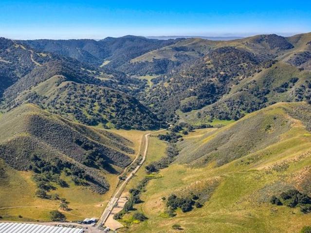 Land for sale in Los Alamos, California