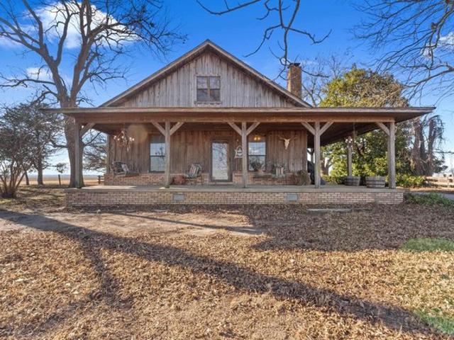 House for sale in Ark