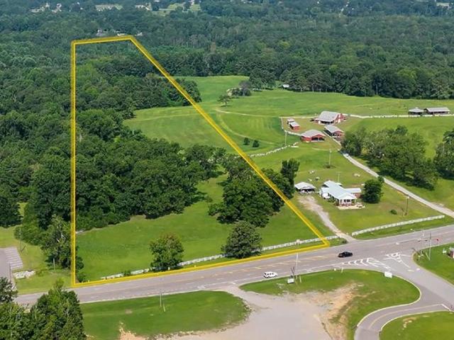 Land for sale in Clanton, Alabama