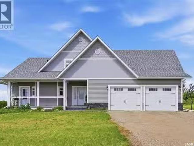 House for sale in Saskatchewan