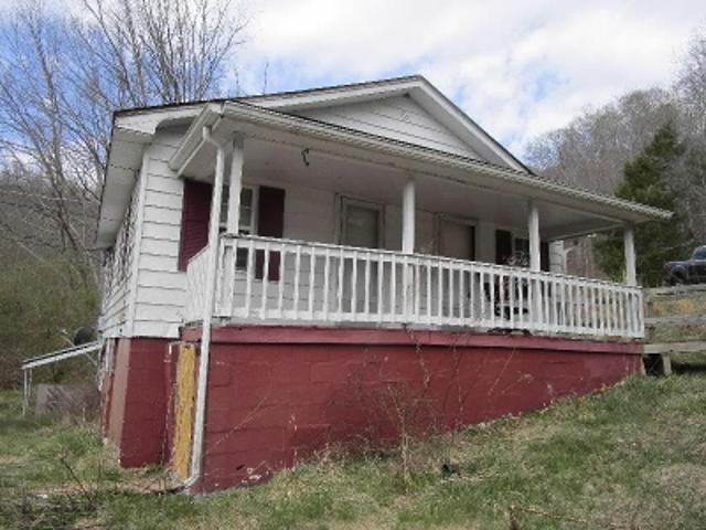 House for sale in Frakes, Kentucky