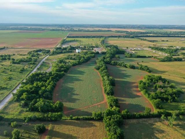 Land for sale in Maysville, Garvin County