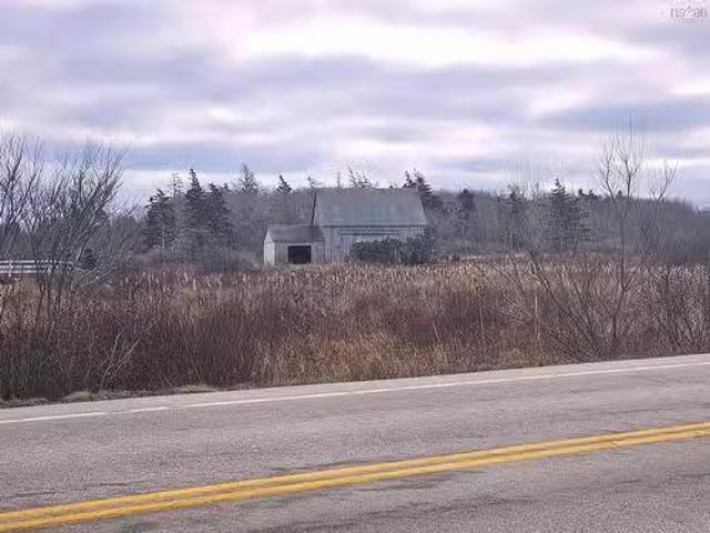 House for sale in Meteghan Centre, Digby County