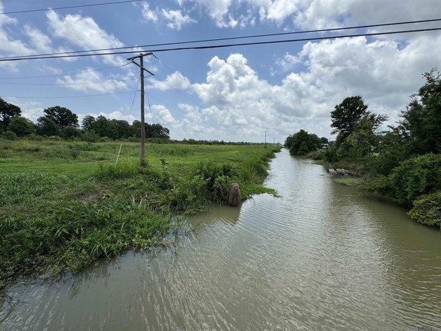Land for sale in Raceland, Lafourche Parish