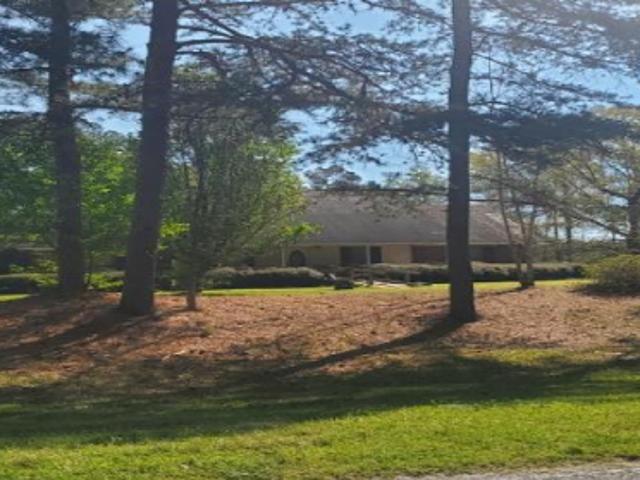 House for sale in De Kalb, Mississippi