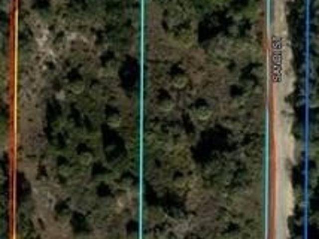 Land for sale in Yankeetown, Inglis