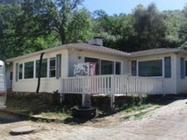 Property for sale in Oakhurst, California