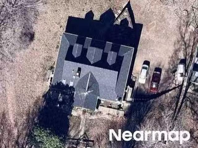 House for sale in Dickson