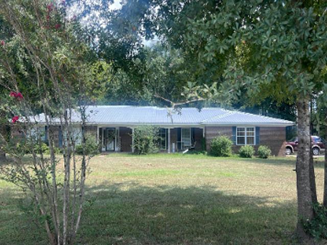 House for sale in Marion, Alabama