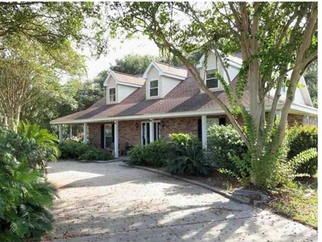 House for sale in Belle Chasse