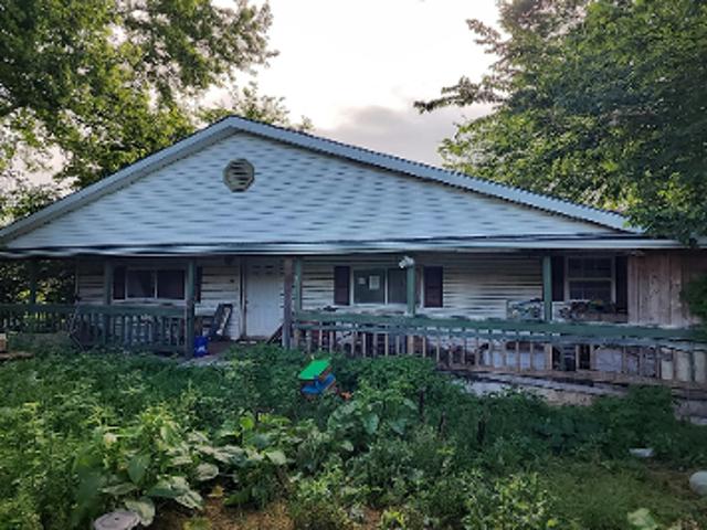 House for sale in Neosho, Missouri