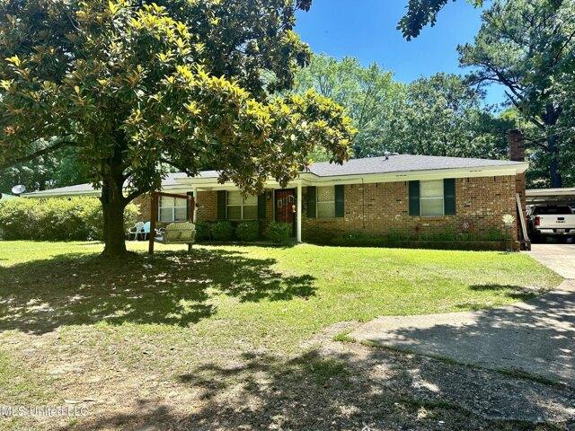 House for sale in Coffeeville