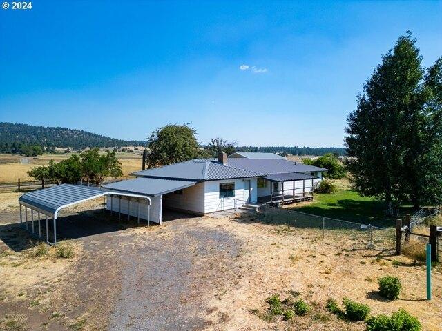 House for sale in Oregonia