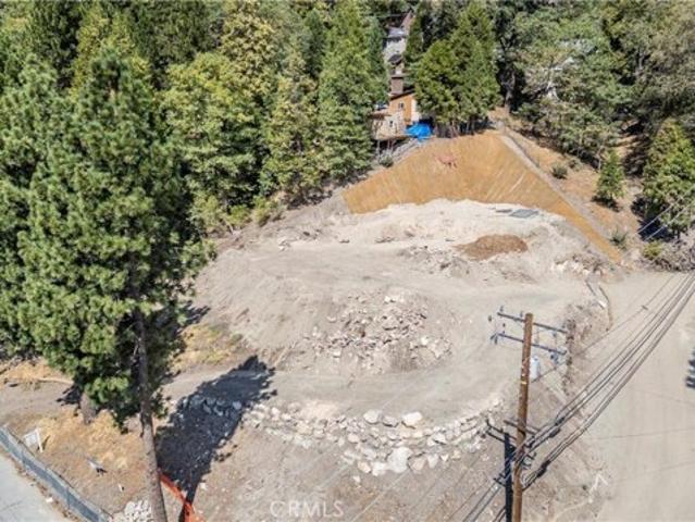 Land for sale in Rimforest, California