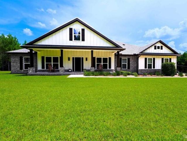 House for sale in Walnut Hill