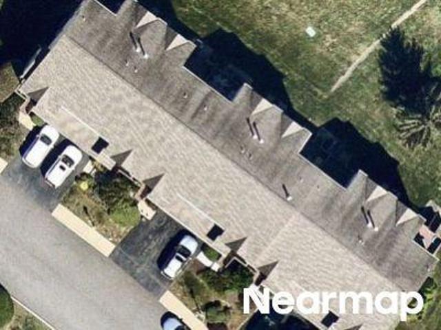 Townhouse for sale in Blooming Grove, New York