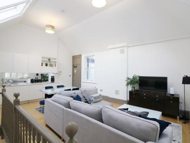 House for rent in East Marylebone, Mayfair