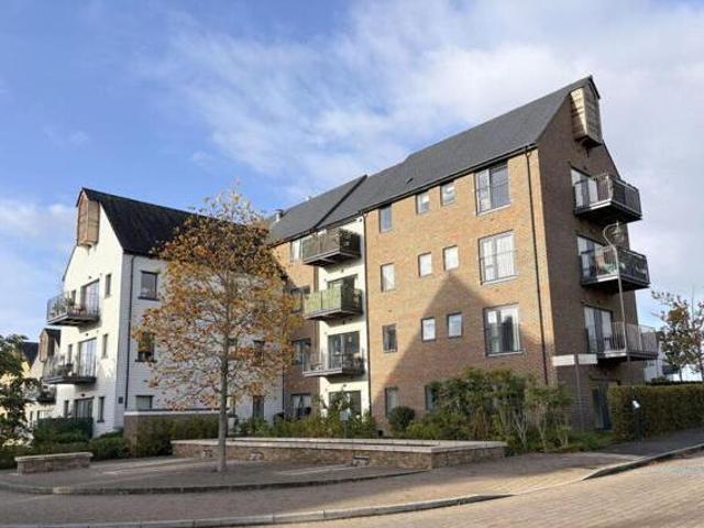 House for sale in Wickhurst Green, Horsham
