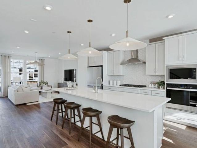 Townhouse for sale in Lisle, Illinois