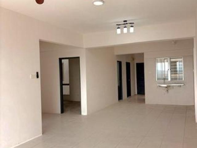 Apartment for sale in Kajang, Langat