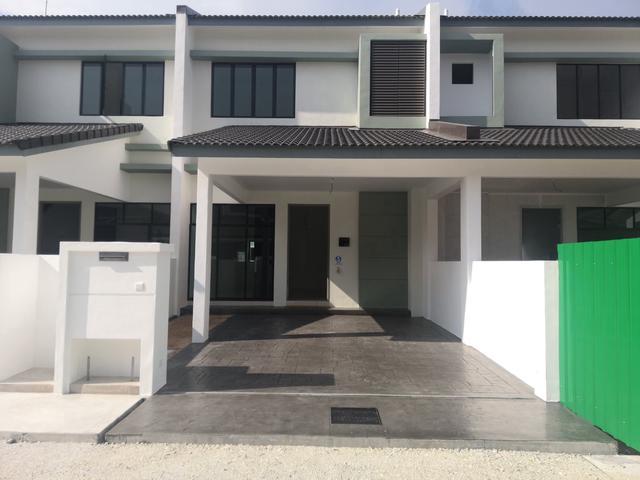Terraced House for sale in Wellesley, Penang
