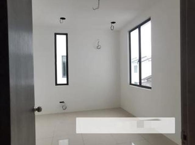Terraced House for sale in Wellesley, Penang