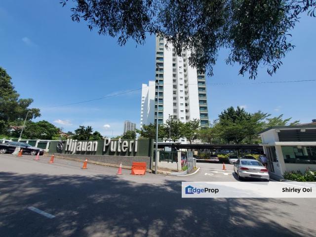 Condominium for sale in Petaling, Subang Jaya