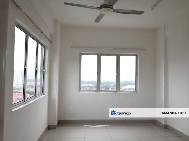 Condominium for sale in Petaling, Subang Jaya