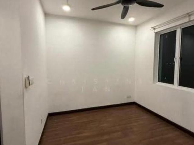 Condominium for sale in Petaling, Alam Impian