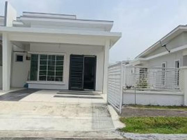 House for sale in Sendayan Village, Negeri Sembilan