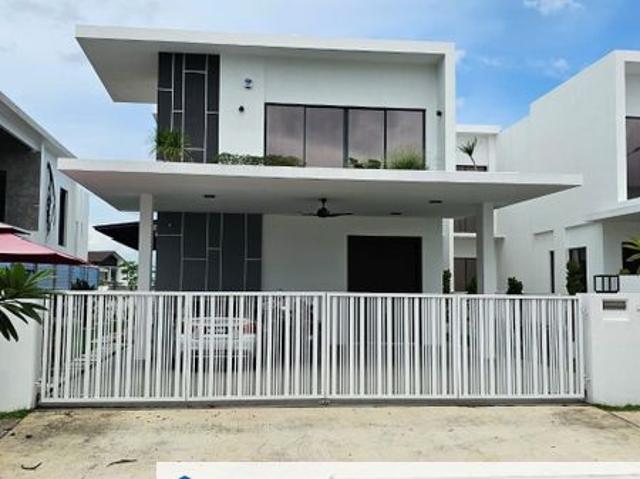 House for sale in Sendayan Village, Negeri Sembilan
