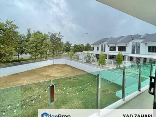 House for sale in Sendayan Village, Negeri Sembilan