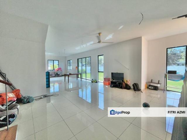House for sale in Sendayan Village, Negeri Sembilan
